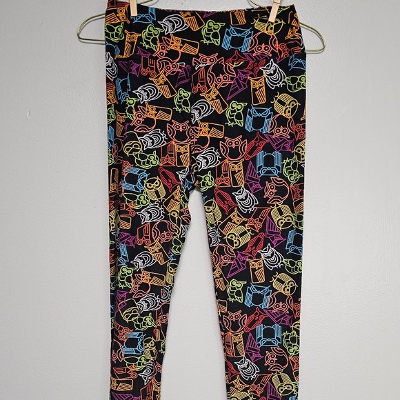 Lularoe OS Leggings OWL PRINT One Size RARE  Neon - Picture 1 of 8